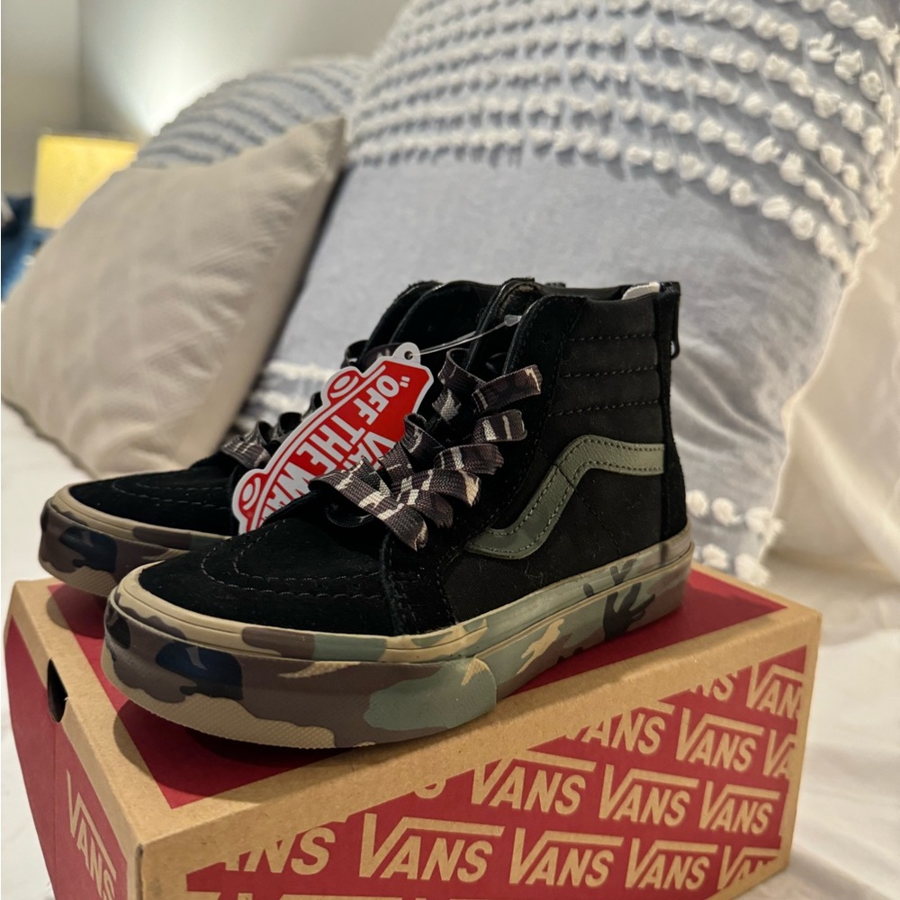Boys high top vans